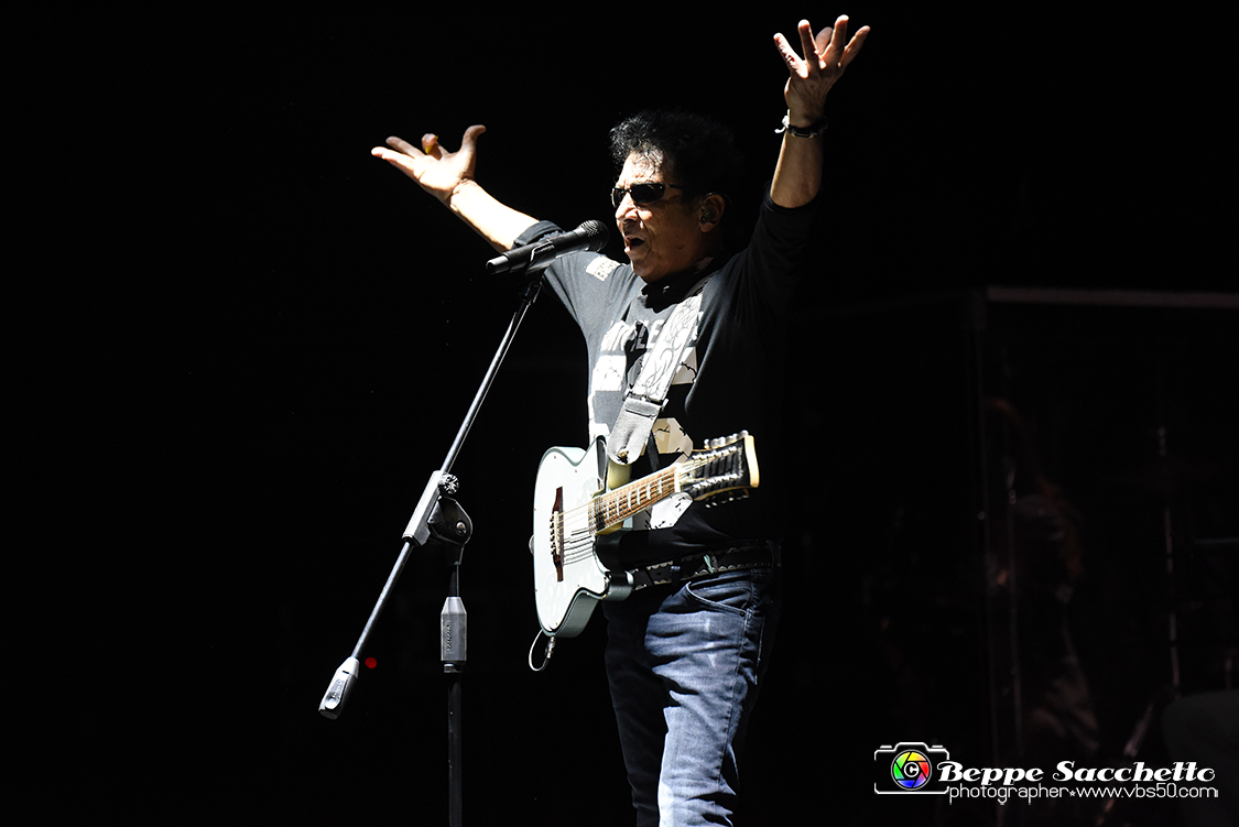 VBS_3916 - Concerto Edoardo Bennato - Peter Pan Rock 'n' Roll Tour.jpg